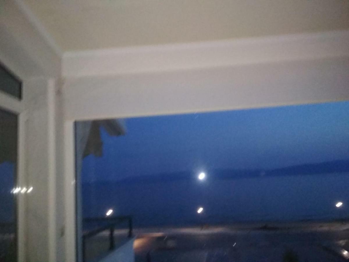 Luxury Sea View Apartman Ofrínio Kültér fotó